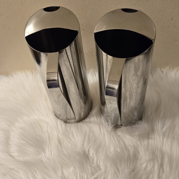 2 Vintage Modern Style Slanted Top Pitcher Stainless Steel Barware 10” Tall - Picture 4 of 8